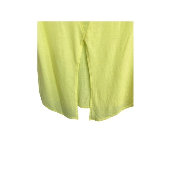 Xersion Green Workout Top Size M - EUC - Picture 2 of 6